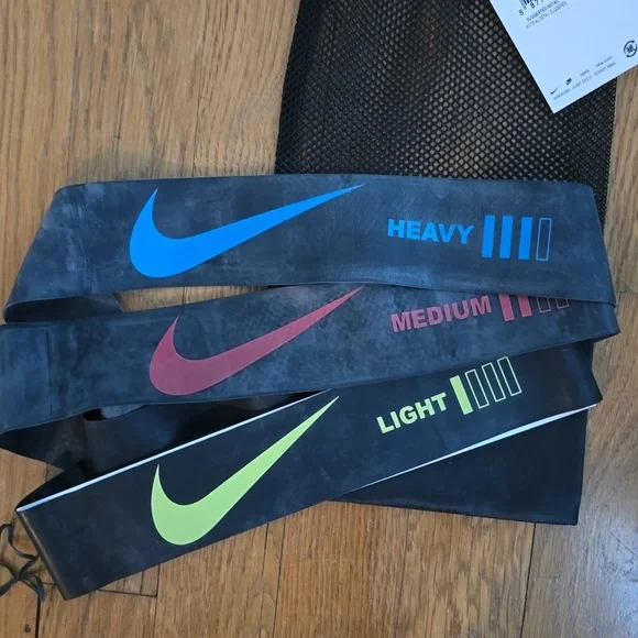 NIKE BRAND LOOP MINI RESISTANCE BANDS, LIGHT, MEDIUM, AND HEAVY - Picture 8 of 9